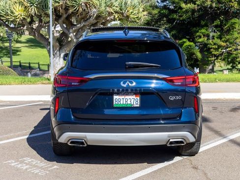 Used 2020 INFINITI QX50 Luxe w/ Navigation Package image 11