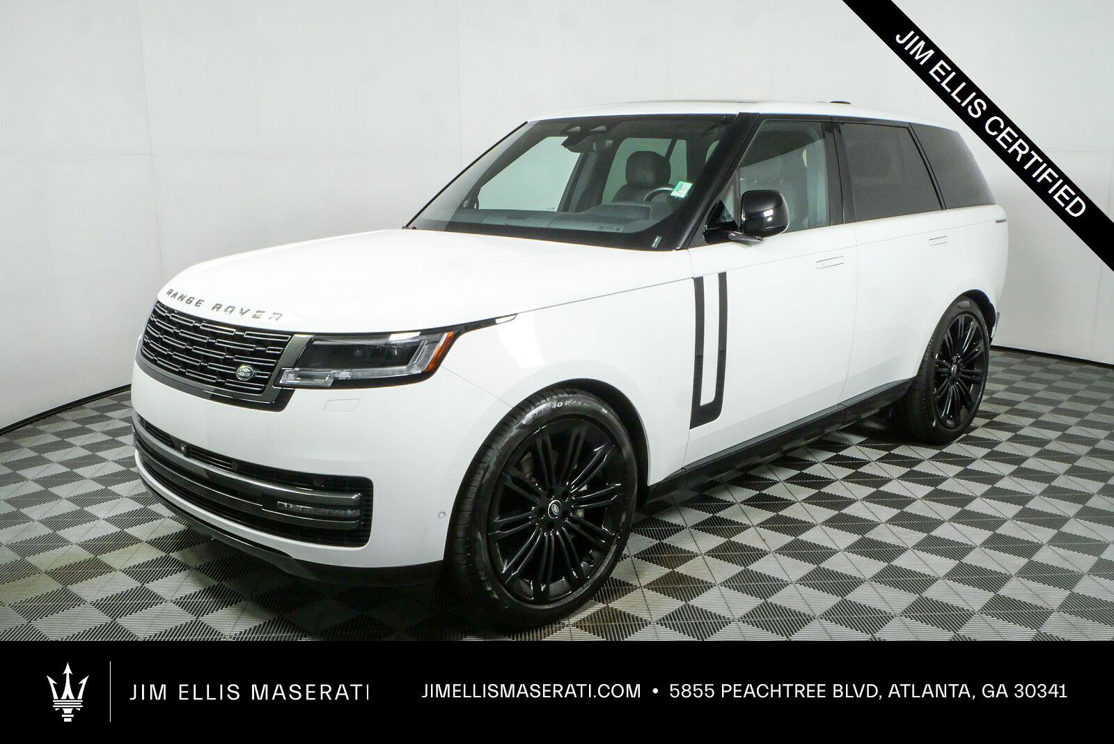 Used 2024 Land Rover Range Rover SE AWD/4WD image 1