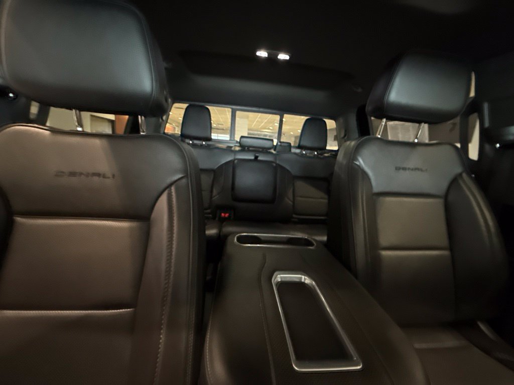 Used 2022 GMC Sierra 1500 Denali AWD/4WD image 14
