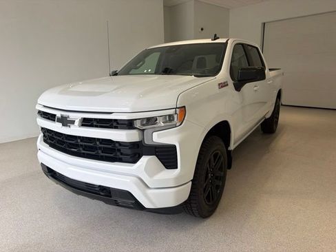 Certified 2024 Chevrolet Silverado 1500 RST AWD/4WD image 3