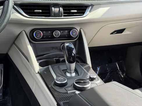 Used 2019 Alfa Romeo Stelvio Quadrifoglio w/ Nero Edizione image 21