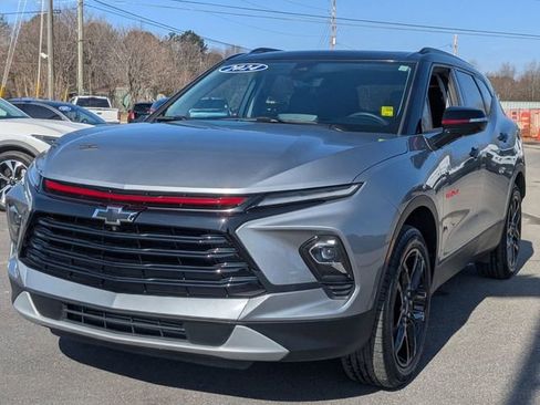 Used 2024 Chevrolet Blazer LT w/ Sound & Technology Package image 7