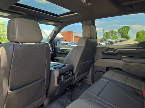 Used 2024 Chevrolet Silverado 1500 ZR2 w/ Technology Package AWD/4WD image 42