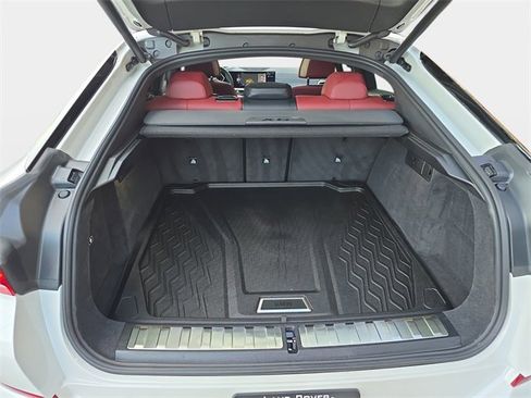 Used 2026 BMW X6 xDrive40i image 14
