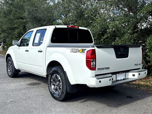 Used 2019 Nissan Frontier PRO-4X image 28