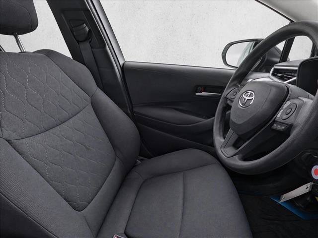 Used 2020 Toyota Corolla LE FWD image 23