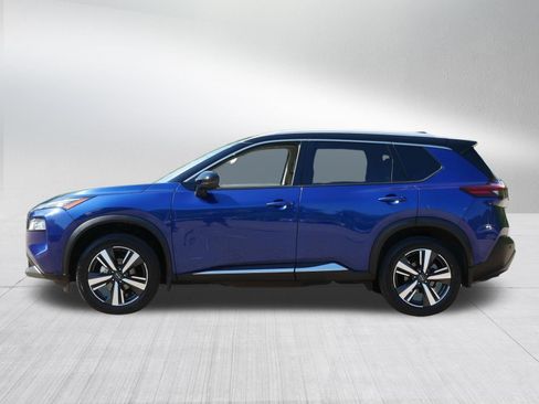 Certified 2023 Nissan Rogue SL w/ SL Premium Package AWD/4WD image 4