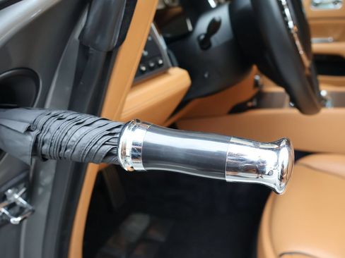 Certified 2019 Rolls-Royce Wraith RWD image 17