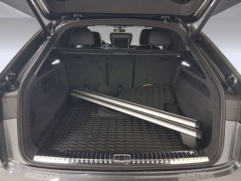 New 2026 Audi Q8 Premium Plus image 28