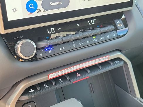 New 2026 Toyota Tundra Platinum AWD/4WD image 25