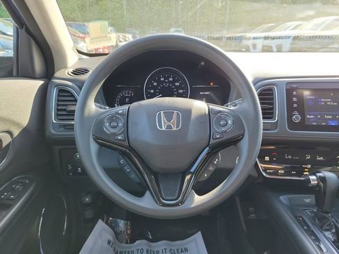 Used 2022 Honda HR-V EX image 10