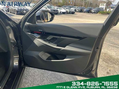 Used 2024 BMW 530i w/ Premium Package RWD image 29