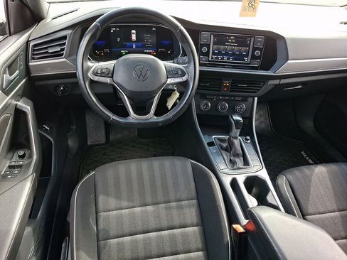 Used 2022 Volkswagen Jetta Sport FWD image 11