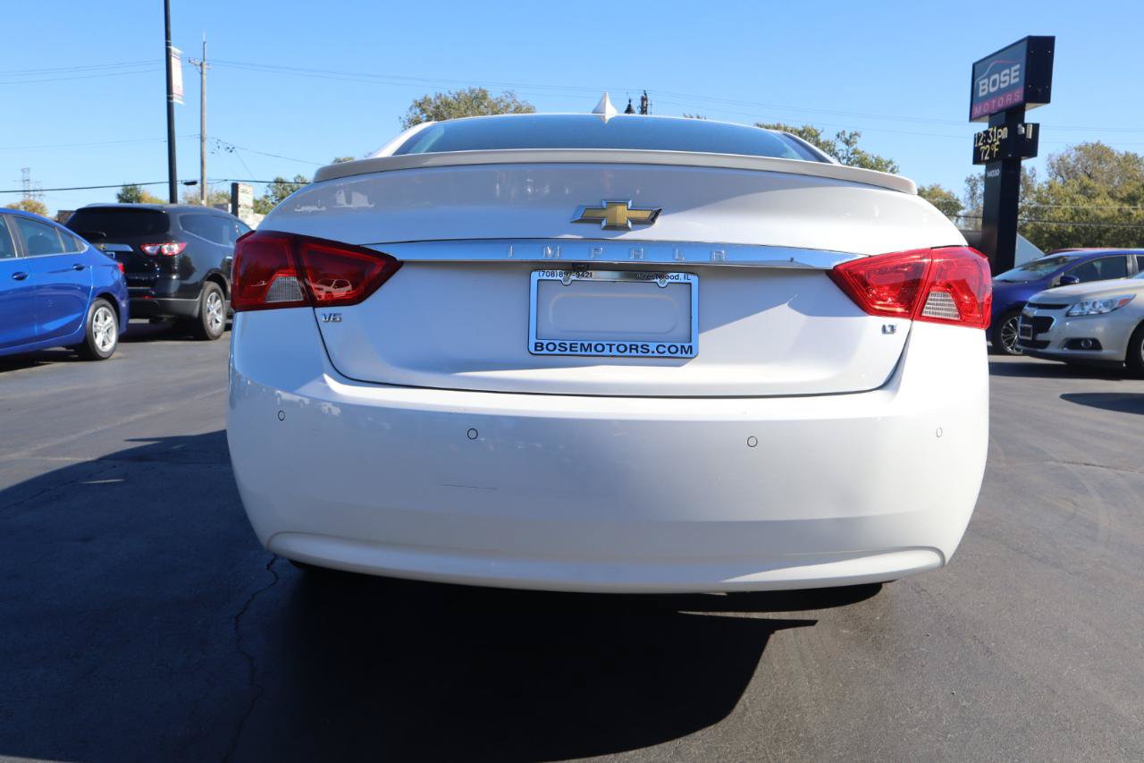 Used 2016 Chevrolet Impala LT w/ Leather Package FWD image 4