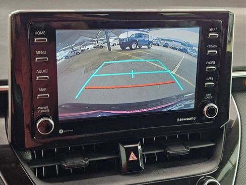 Used 2021 Toyota Corolla LE FWD image 14