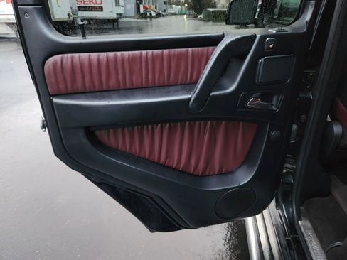 Used 2014 Mercedes-Benz G 550 image 17