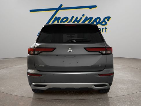 Used 2024 Mitsubishi Outlander SE FWD image 10