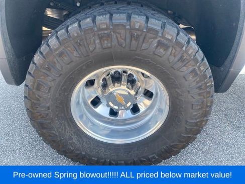 Used 2025 Chevrolet Silverado 3500 High Country w/ High Country Premium Package AWD/4WD image 13