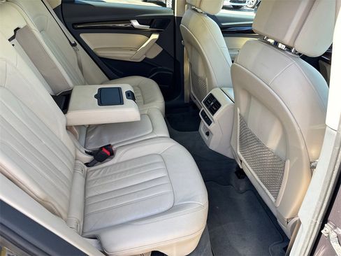 Used 2019 Audi Q5 2.0T Premium Plus w/ Premium Plus Package image 20