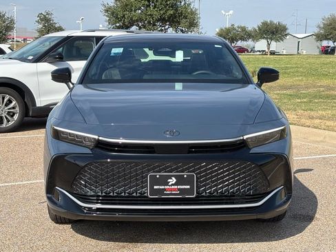 New 2026 Toyota Crown Nightshade image 3