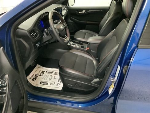 Used 2023 Ford Escape ST-Line Select w/ Tech Pack #2 AWD/4WD image 17