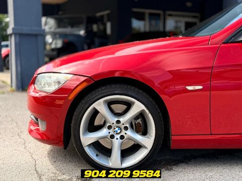 Used 2013 BMW 335i Convertible w/ Premium Pkg RWD image 11