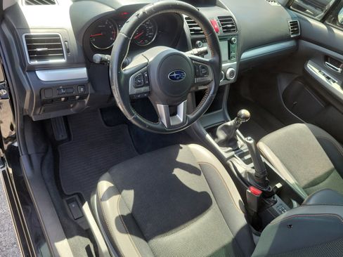 Used 2017 Subaru Crosstrek 2.0i Premium AWD/4WD image 13