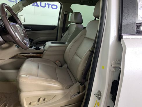 Used 2018 GMC Yukon SLT image 16
