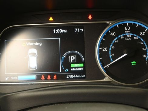 Used 2023 Nissan Leaf SV Plus image 13