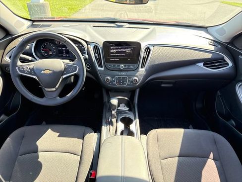 Used 2024 Chevrolet Malibu LT w/ Sport Edition FWD image 15