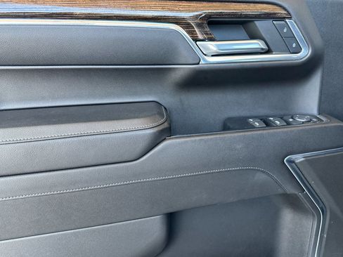 Certified 2023 GMC Sierra 1500 Elevation RWD image 11
