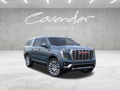 New 2026 GMC Yukon XL Denali w/ Sun & Power Step Package