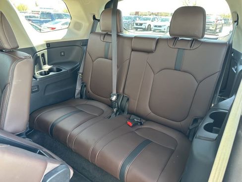 Used 2024 Honda Pilot Elite image 17