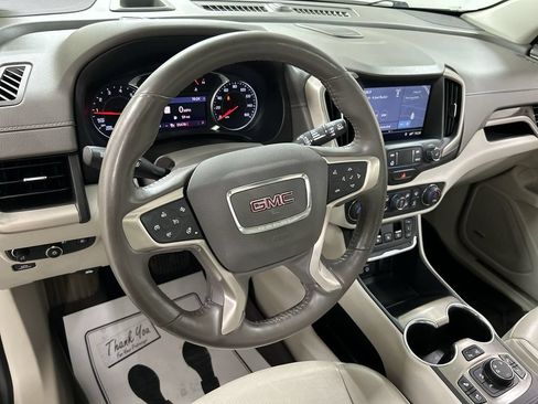 Used 2019 GMC Terrain Denali w/ Advanced Safety Package AWD/4WD image 4