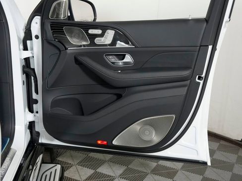 New 2026 Mercedes-Benz Maybach GLS 600 Maybach GLS 600 image 40