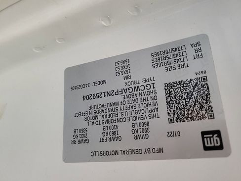 Used 2022 Chevrolet Express 2500 w/ Driver Convenience Package image 14