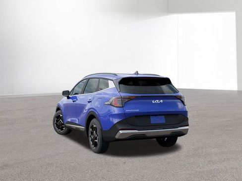 New 2026 Kia Sportage EX image 4