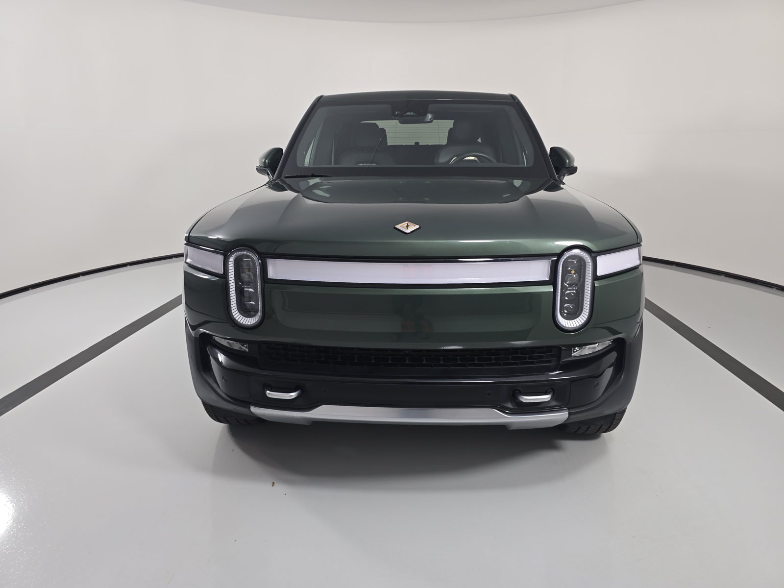 Used 2023 Rivian R1T Adventure Quad AWD/4WD image 8