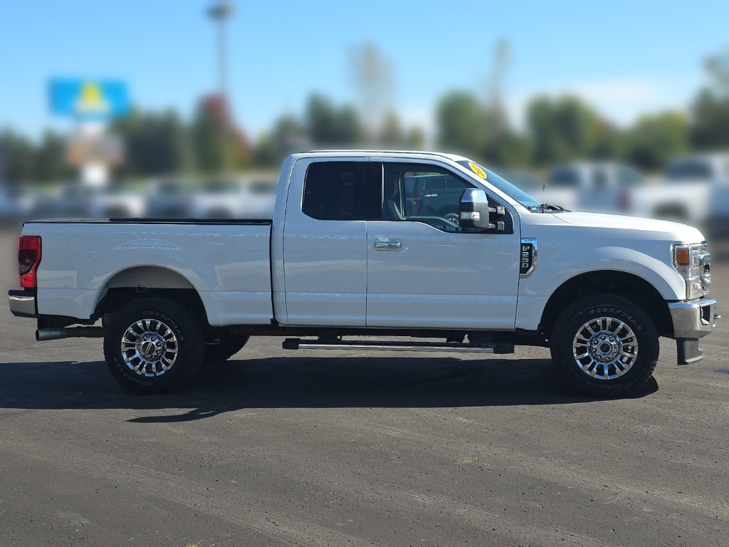 Used 2021 Ford F250 XLT w/ XLT Premium Package AWD/4WD image 6