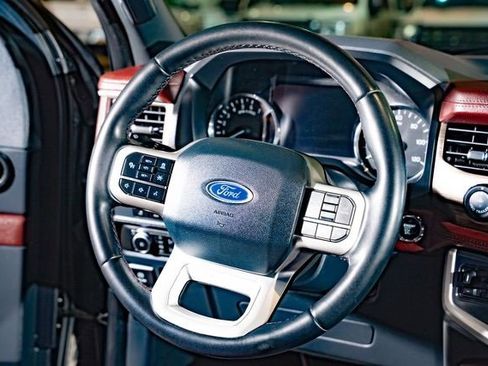 Used 2022 Ford Expedition Max Limited image 15