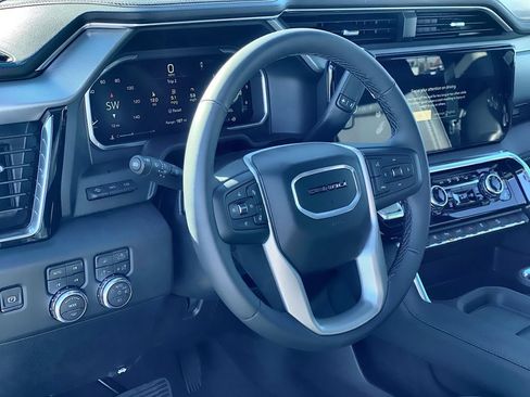 New 2026 GMC Sierra 2500 Denali w/ Denali Reserve Package AWD/4WD image 19