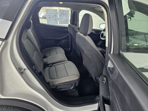 Used 2022 Ford Escape S image 14