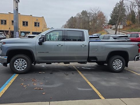 New 2025 Chevrolet Silverado 2500 LTZ w/ LTZ Convenience Package image 7
