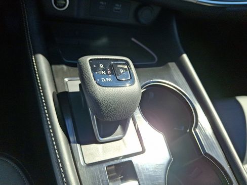 Used 2023 Nissan Rogue Platinum w/ Platinum Premium Package image 22