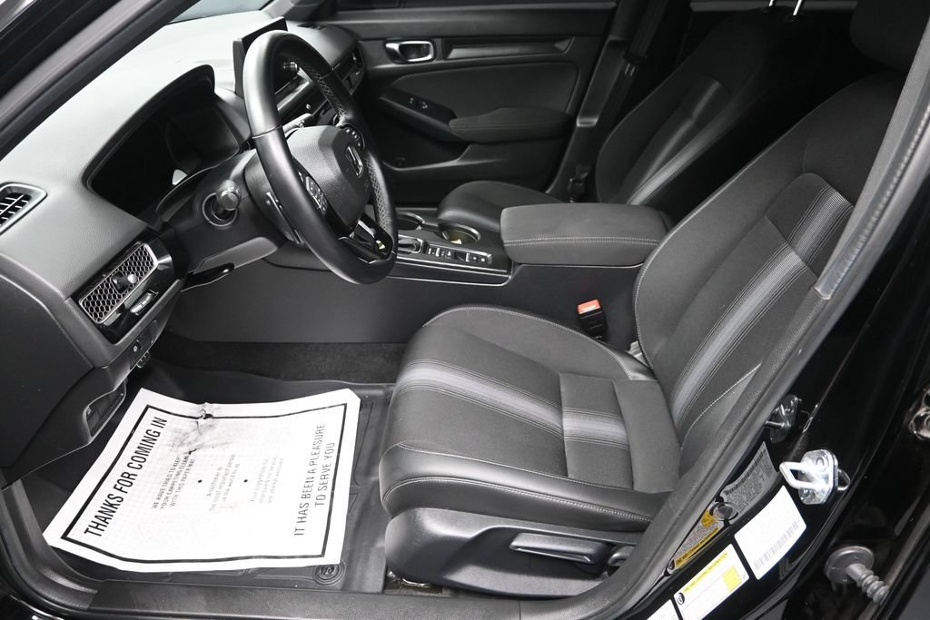 Used 2025 Honda Civic Sport image 13