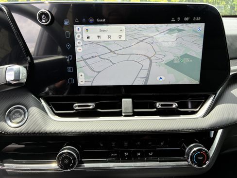 New 2027 Chevrolet Equinox LT FWD image 32