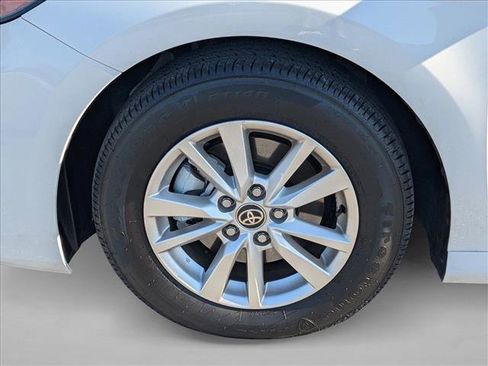 Used 2025 Toyota Camry LE FWD image 22