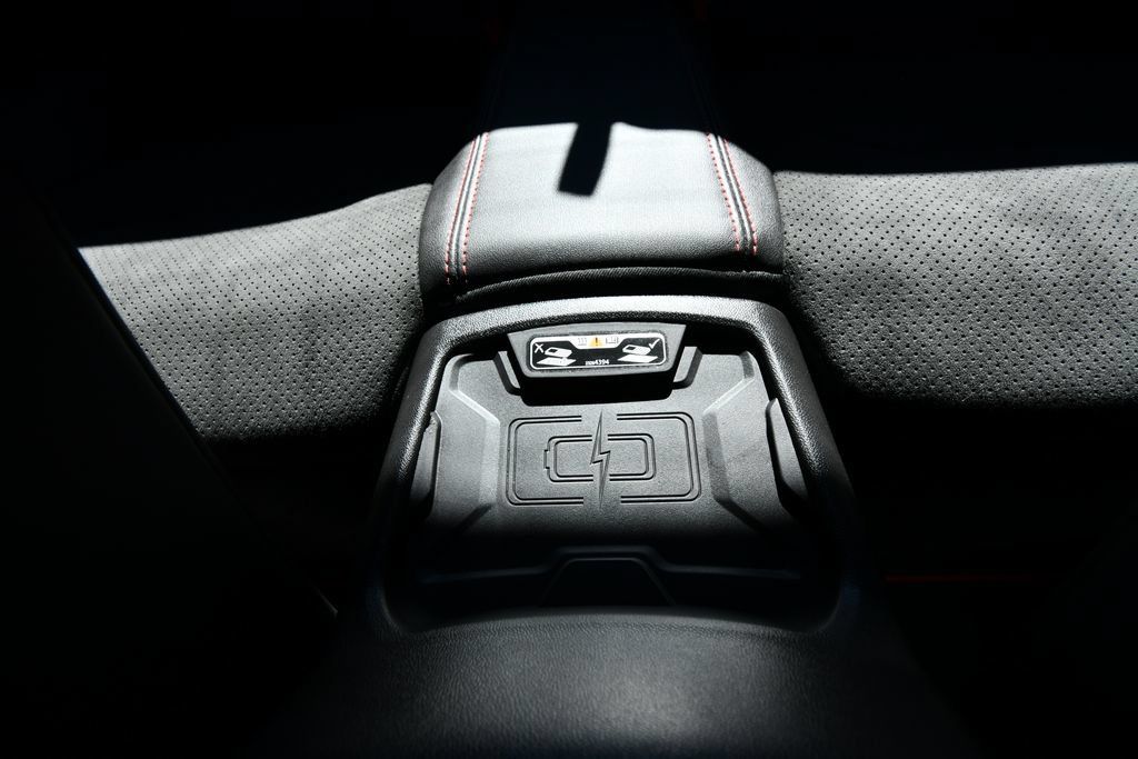 Used 2017 Chevrolet Camaro ZL1 RWD image 24