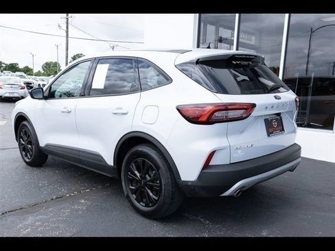 Used 2025 Ford Escape Active AWD/4WD image 3