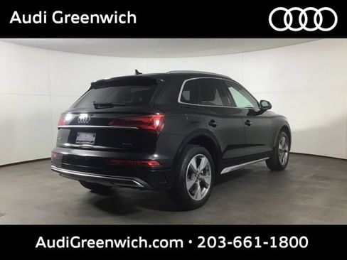 Used 2023 Audi Q5 2.0T Premium w/ Convenience Package AWD/4WD image 7